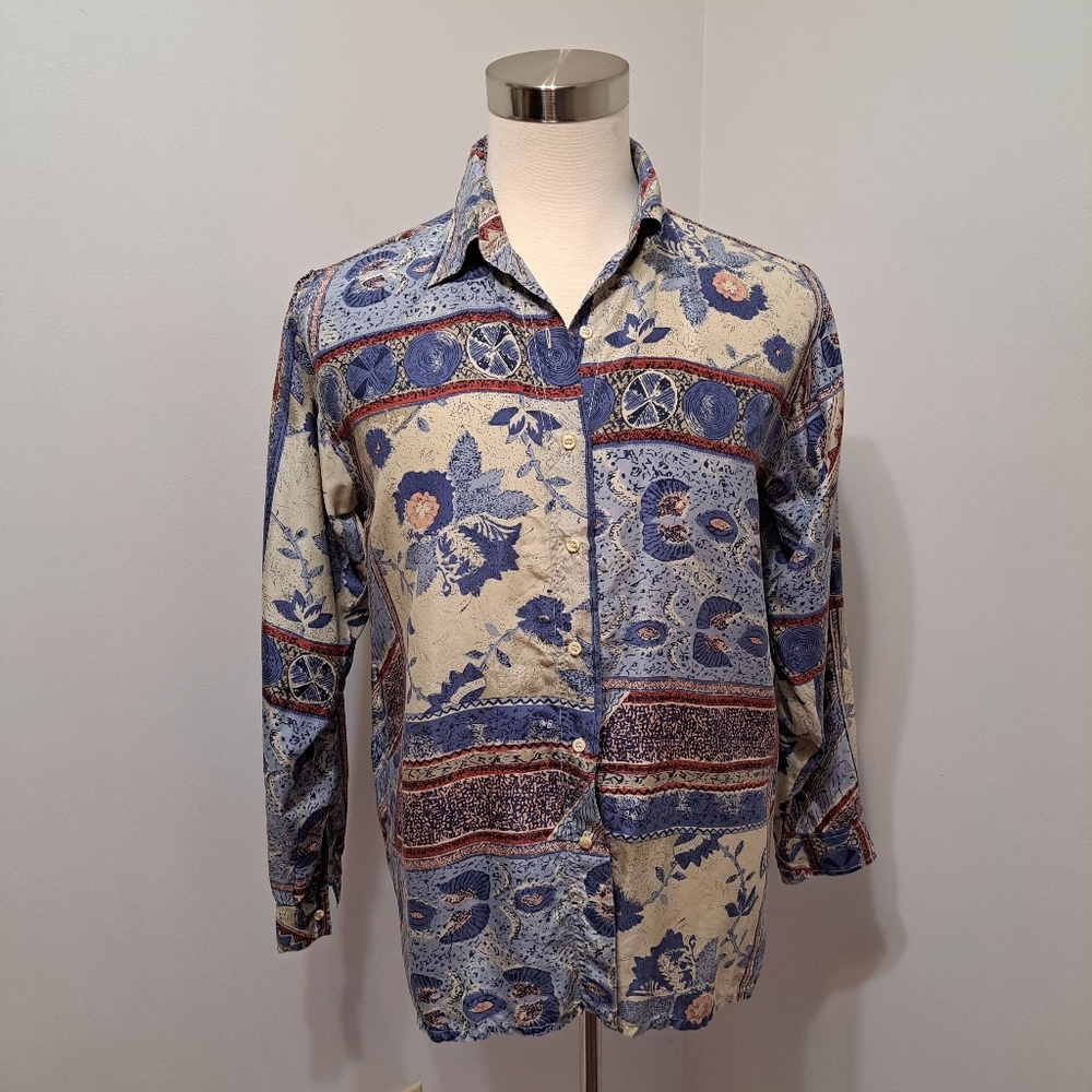 Vintage 100% Silk Rare Find